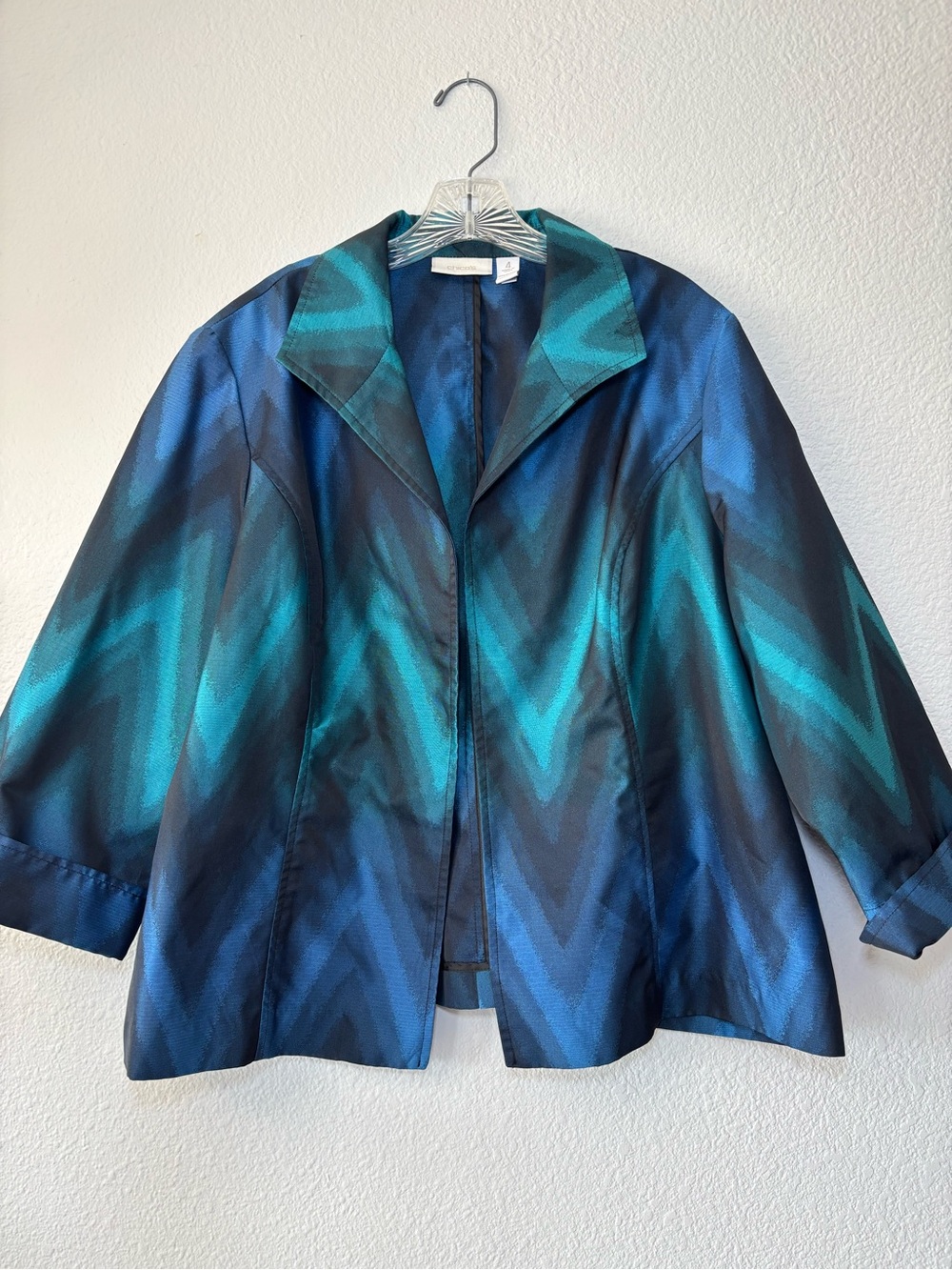 Chico's Zelma Blurred Chevron Iridescent Blazer 2XL Lightweight 3/4 Sleeves